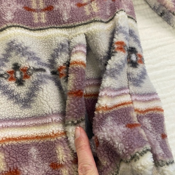 Simply Southern Aztec Gray Sweatshirt Shacket Jacket Sherpa Fleece Medium - Picture 3 of 16